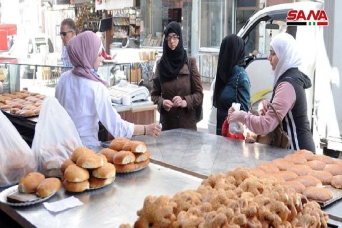 حلويات رمضان حاضرة رغم ارتفاع أسعارها