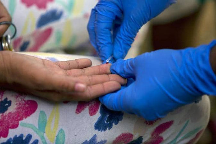 اختبار دم السرطان