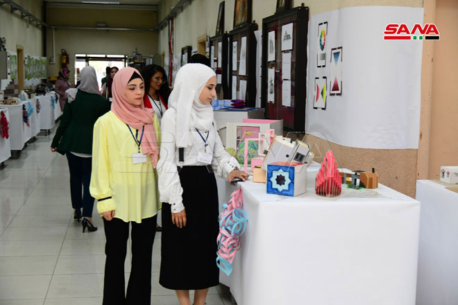 معرض المعهد التقاني بدمشق