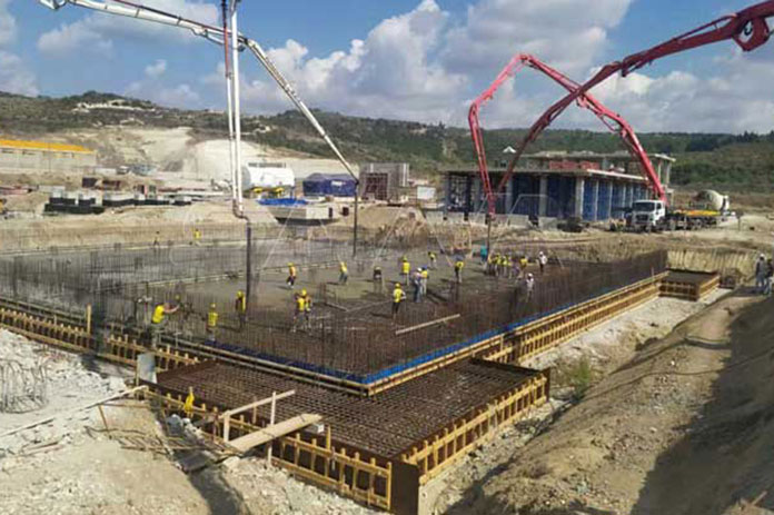 مشروع محطة توليد الرستين