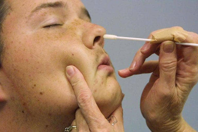 انسداد الأنف المزمن