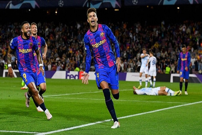 بيكيه يشارك روبيرتو كارلوس برقم قياسي في دوري أبطال أوروبا