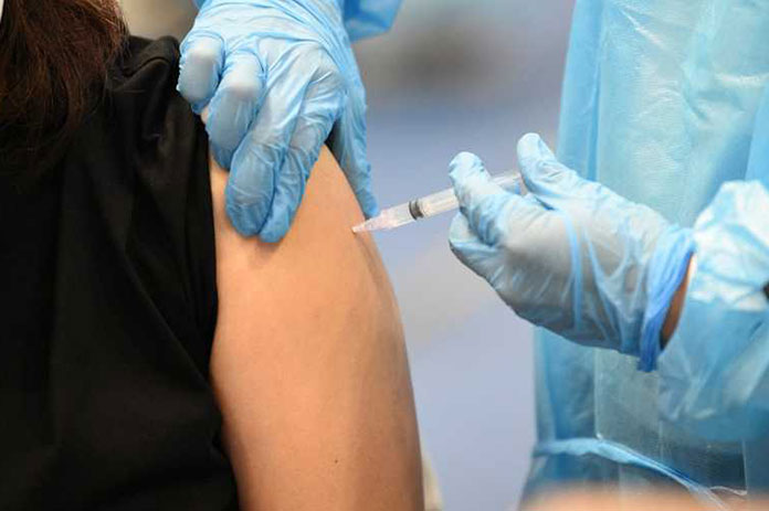 مجابهة المتحور أوميكرون