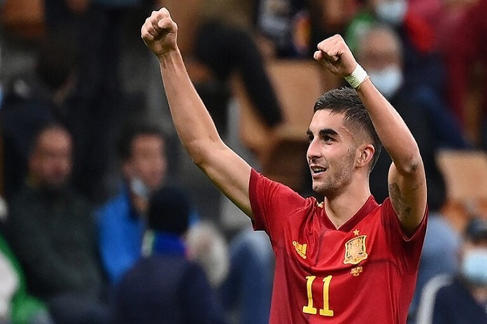 رسميا.. برشلونة يتعاقد مع الإسباني توريس ويحصنه بشرط جزائي خرافي