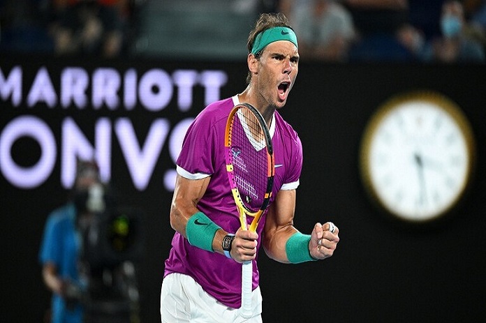 نادال يتوج بلقب أستراليا المفتوحة على حساب مدفيديف.. ويفك شراكته مع فيدرر ودجوكوفيتش