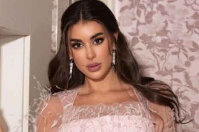 فستان ياسمين صبري رأس السنة