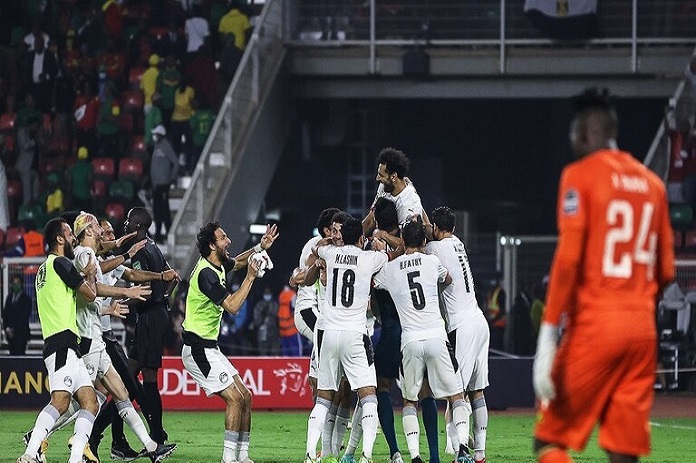 مصر تهزم الكاميرون وتبلغ نهائي كأس الأمم الإفريقية