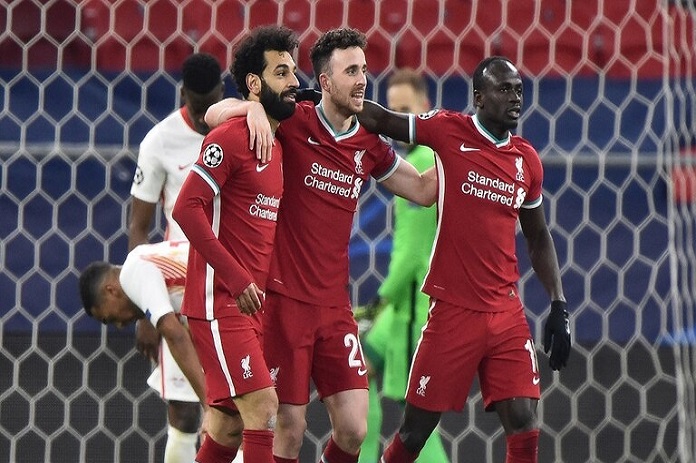 جوتا يختار بين زميليه صلاح وماني..  فمن يشجع في نهائي كأس إفريقيا بين مصر والسنغال؟