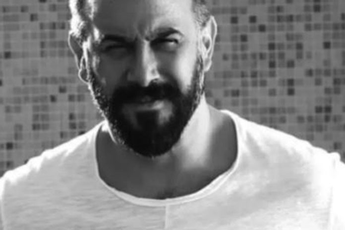 قصي خولي في مرمى الانتقادات