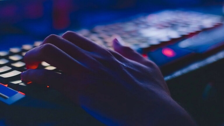 حاسبا بمكونات محلية يصعب اختراقه