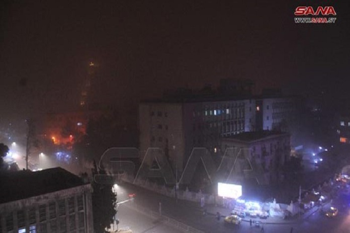 كتلة هوائية مغبرة تؤثر على المنطقتين الجنوبية والشرقية