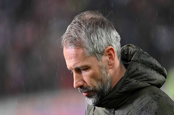 رسميا.. بوروسيا دورتموند يعلن انفصاله عن مدربه