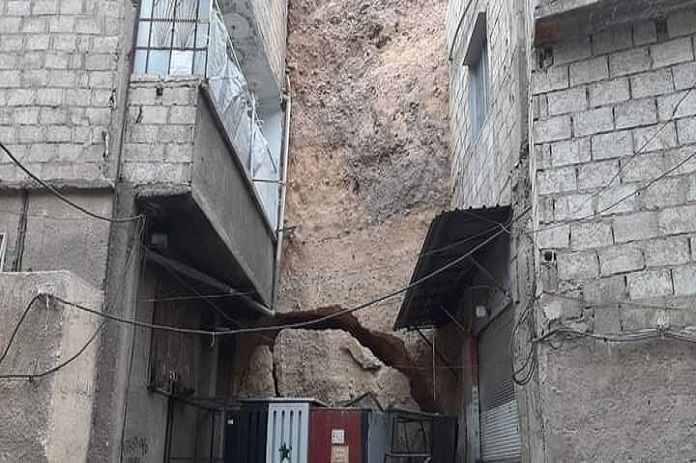 محافظة دمشق تخلي ١٨ منزلا من سكانها في ركن الدين