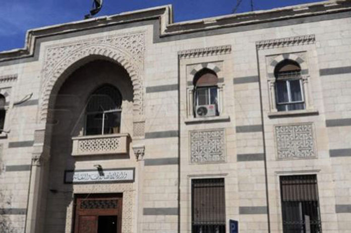 استثناء من الدعم يخص الصيادلة