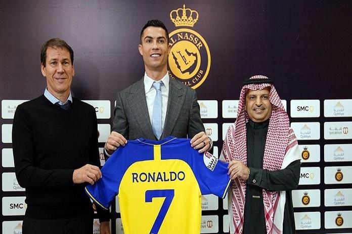 “الاختباء لأيام في فندق بمدريد”.. رفع السرية عن كواليس انضمام رونالدو للنصر