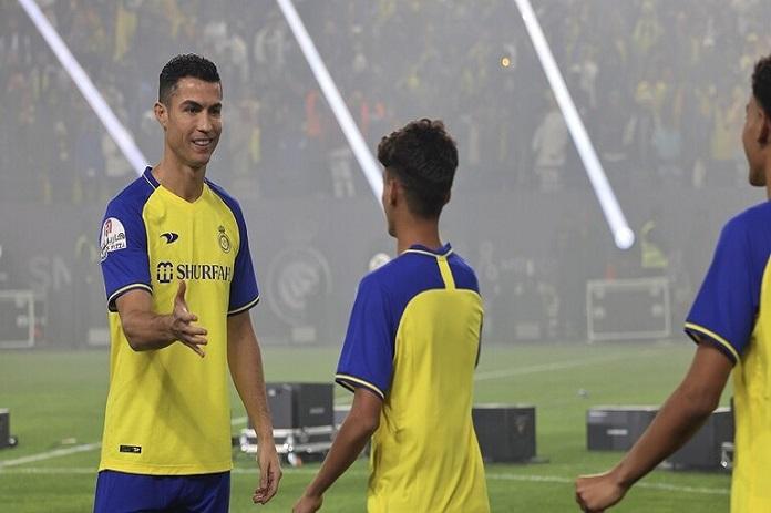 النصر يتخلص من أبو بكر من أجل رونالدو