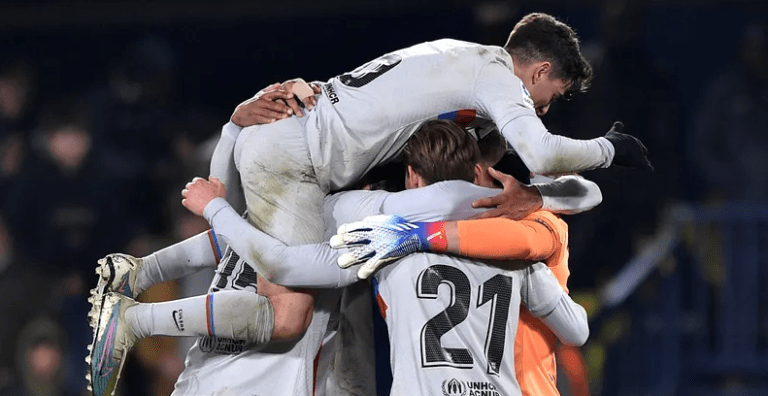 برشلونة يهزم فياريال ويعزز صدارته بفارق 11 نقطة