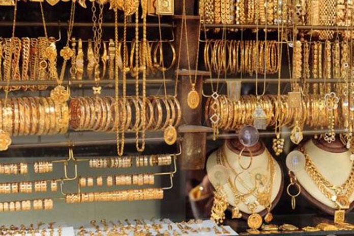 الذهب يرتفع 10 آلاف ليرة في السوق المحلية