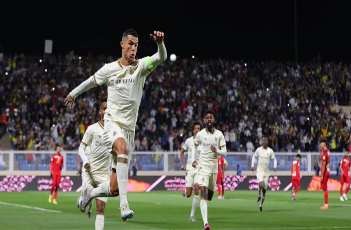 “هاتريك” في شوط واحد.. رونالدو يتألق مجددا مع النصر