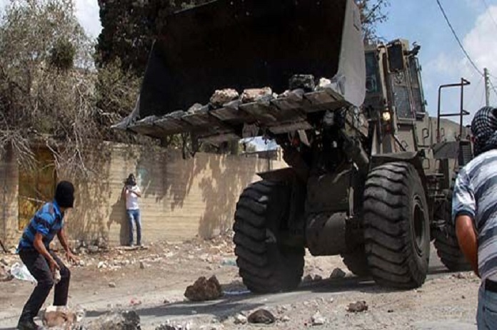 انفجار عبوة ناسفة بجرافة “إسرائيلية” قرب قطاع غزة