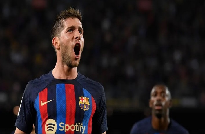 سيرجي روبرتو.. عقد جديد مع برشلونة وشرط جزائي ضخم