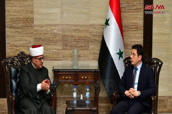 وزير الصحة السوري مع وزير الأوقاف الفلسطيني