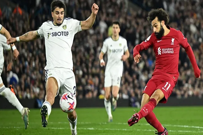 محمد صلاح ملك القدم اليسرى