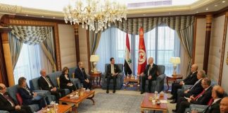الرئيس الأسد يلتقي الرئيس التونسي قيس سعيّد على هامش مشاركته في القمة العربية