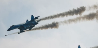 الدفاع الروسية تستهدف مطار عسكري في غرب أوكرانيا بضربة جوية ناجحة