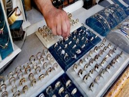 الذهب المحلي يحافظ على استقراره لليوم التاسع على التوالي