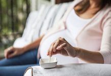 ما الخطر الذي يسببه التدخين أثناء الحمل على الطفل والأم؟