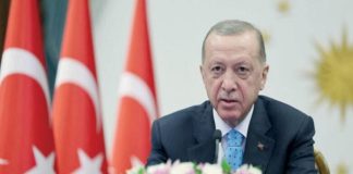 أردوغان يطالب الفلسطينيين بوقف عملية طوفان الأقصى