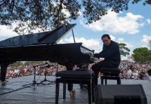 عازف بيانو انتقد “إسرائيل” فأُلغيت حفلاته في سويسرا!