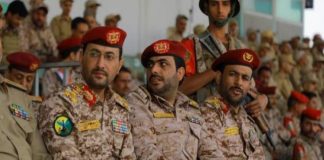الجيش اليمني يستهدف سفينة متجهة لميناء “إسرائيلي” ويحذر الولايات المتحدة