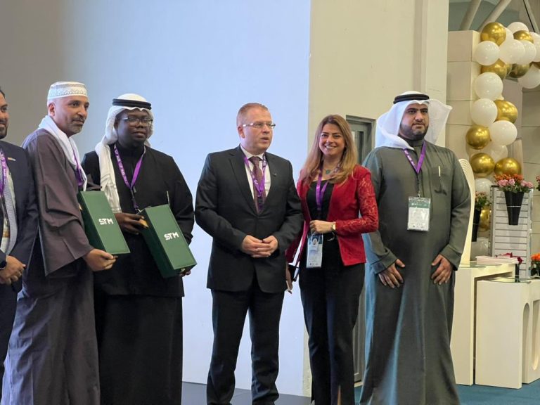 أجنحة الشام للطيران راعي فضي لمعرض سوق السفر والسياحة السعودي STM 2024