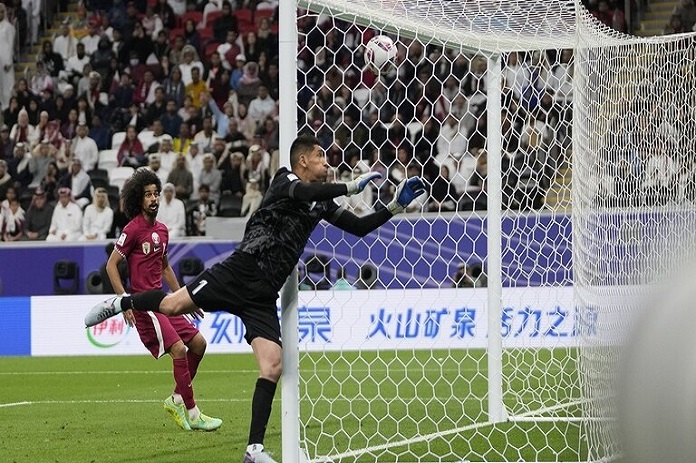 ليلة وصول بطل آسيا إلى "المربع الذهبي"