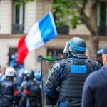 الشرطة الفرنسية تلقي القبض على انتحاري هاجم القنصلية الإيرانية في باريس