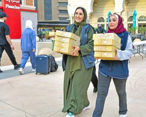 افطار جماعي وتوزيع وجبات