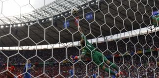 سويسرا تقصي ايطاليا