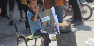 الأطفال