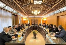 غرفة تجارة دمشق تعزز التعاون مع قطاع استيراد الأدوية استيراد الأدوية