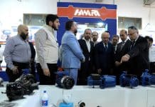 وزيرا النقل والطوارئ ومحافظ حماة يطلعون ‏على أجنحة معرض بيلدكس