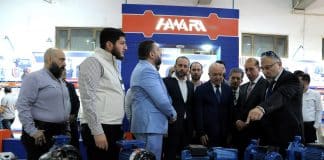 وزيرا النقل والطوارئ ومحافظ حماة يطلعون ‏على أجنحة معرض بيلدكس