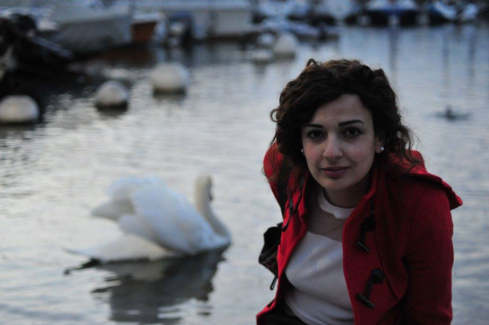 الكاتبة والمخرجة رشا ملحم