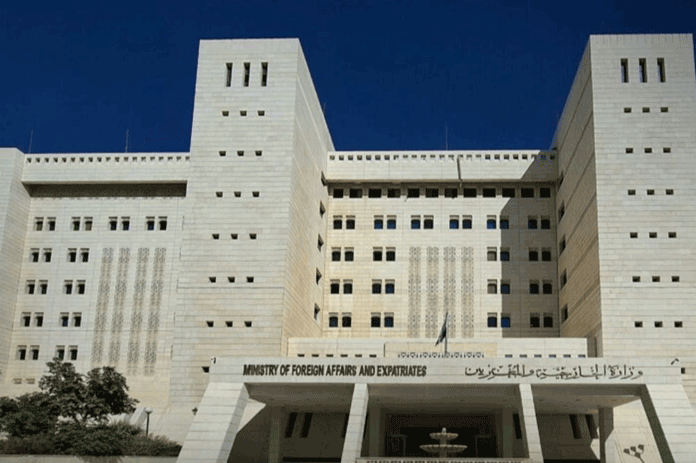 الخارجية والمغتربين: تسهيلات جديدة لتيسير معاملات المغتربين السوريين